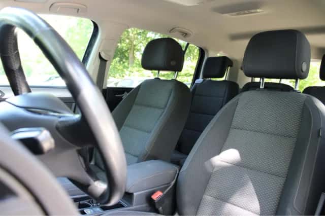 Volkswagen Touran (2020) thumbnail 25