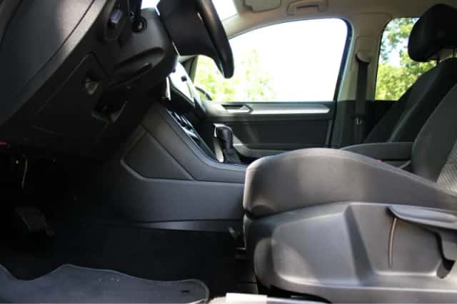 Volkswagen Touran (2020) thumbnail 26