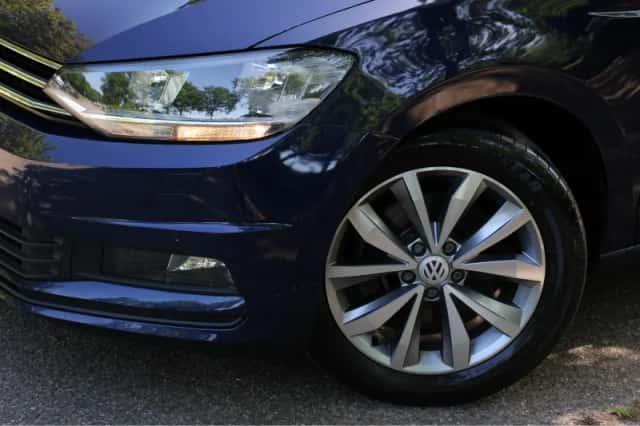 Volkswagen Touran (2020) thumbnail 33