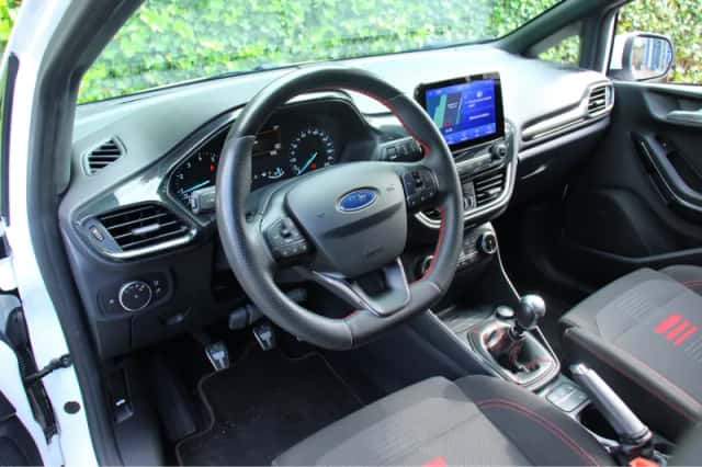 Ford Fiesta (2022) thumbnail 4