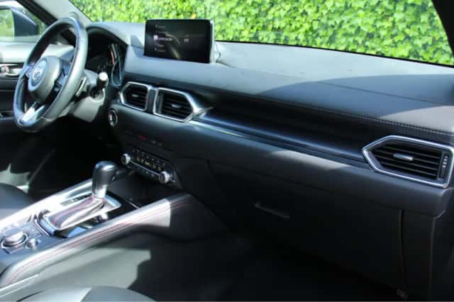 Mazda CX-5 (2022) thumbnail 6