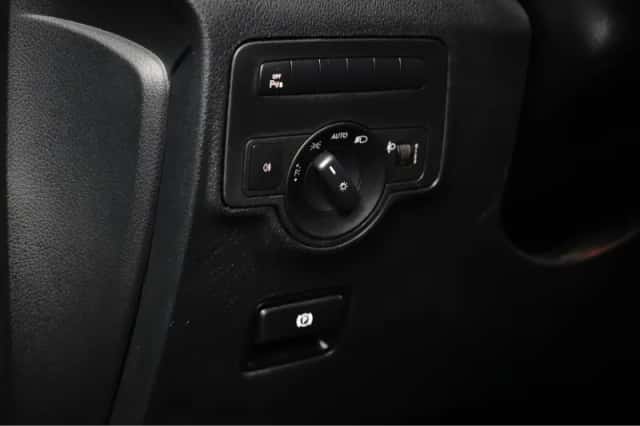 Mercedes-Benz Vito (2020) thumbnail 12