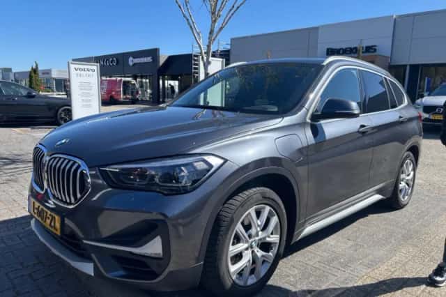 BMW X1 (2021) thumbnail 14