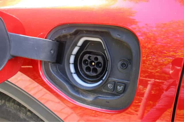 Ford Kuga (2020) thumbnail 36