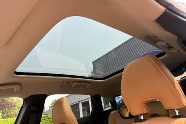 Volvo V40 (2019) thumbnail 10