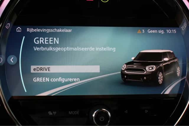 MINI Countryman (2022) thumbnail 25