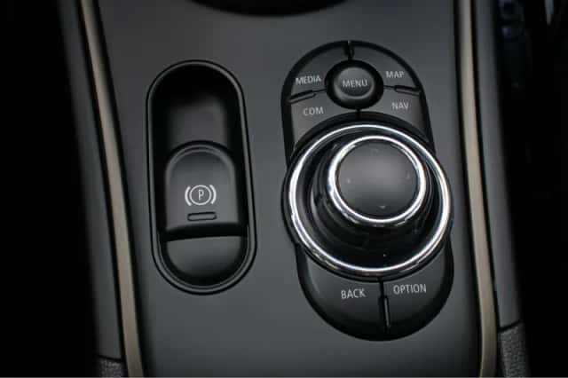 MINI Countryman (2022) thumbnail 28