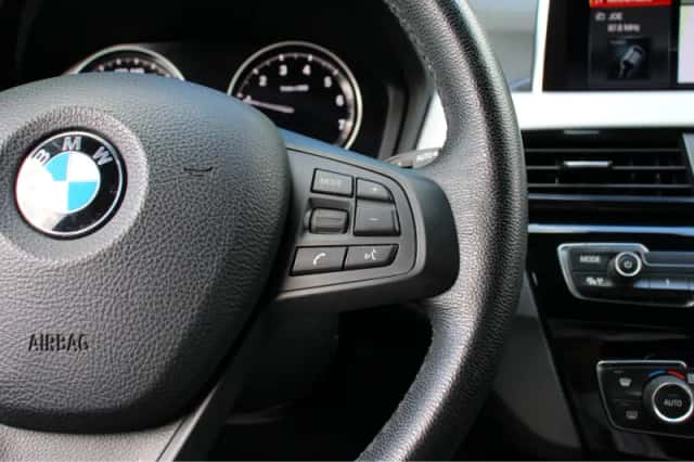 BMW X1 (2020) thumbnail 10