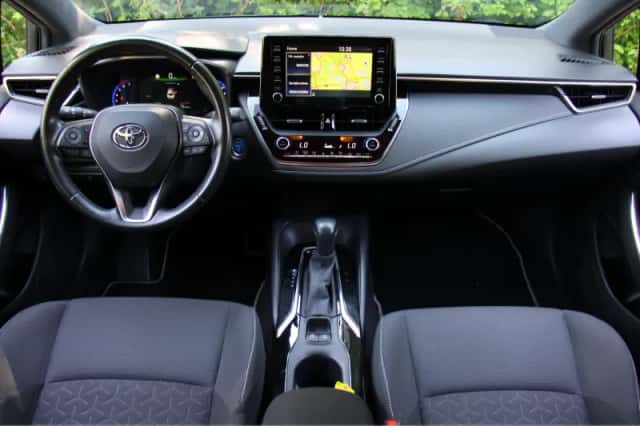 Toyota Corolla (2019) thumbnail 5