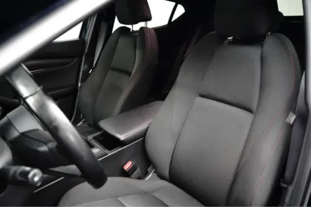 Mazda 3 (2022) thumbnail 17