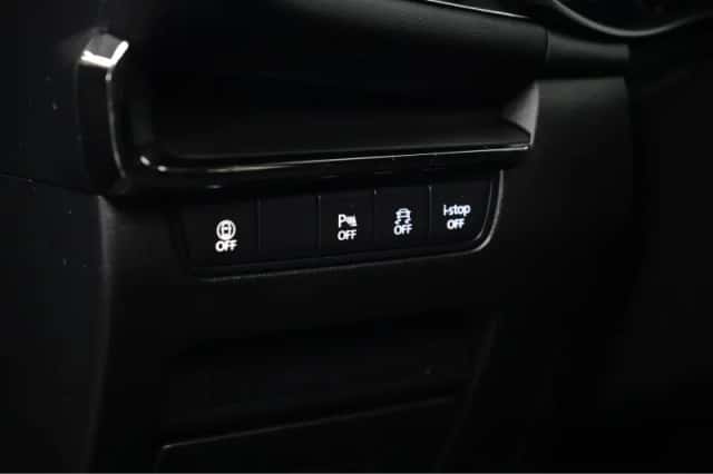 Mazda 3 (2022) thumbnail 21