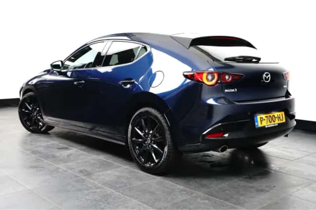Mazda 3 (2022) thumbnail 5