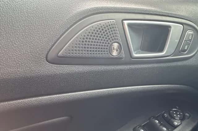 Ford EcoSport (2019) thumbnail 12