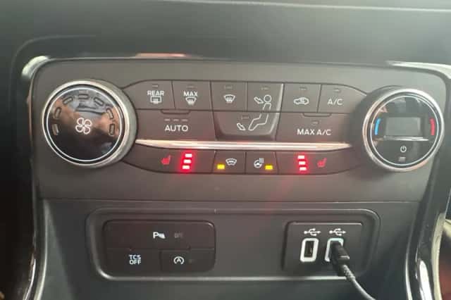 Ford EcoSport (2019) thumbnail 10