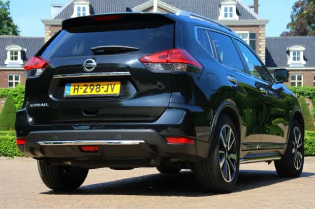 Nissan X-Trail (2020) thumbnail 3