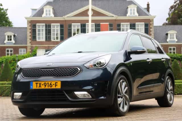 Kia Niro (2018) thumbnail 1