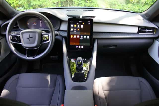 Polestar 2 (2024) thumbnail 5