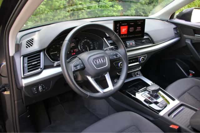 Audi Q5 (2021) thumbnail 4