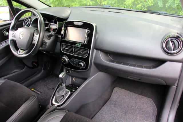 Renault Clio (2017) thumbnail 6