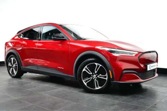 Ford Mustang Mach-E (2026) thumbnail 3