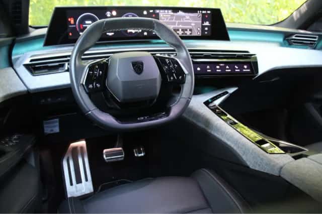 Peugeot 3008 (2025) thumbnail 4