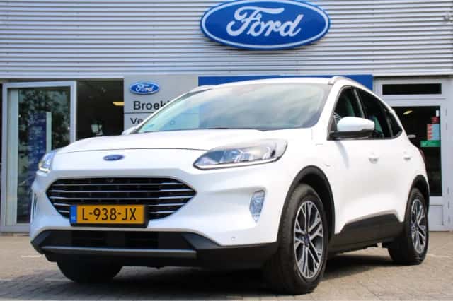 Ford Kuga (2021) thumbnail 1