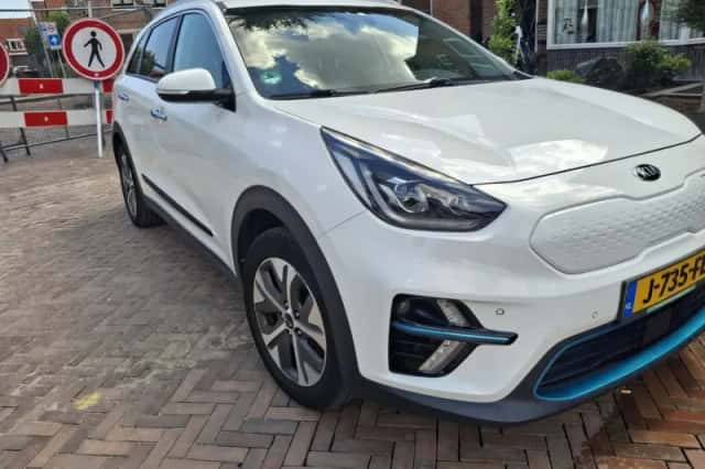 Kia Niro EV (2020) thumbnail 3
