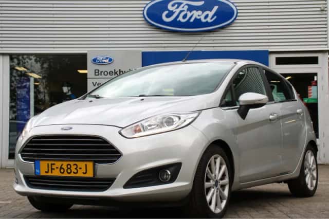 Ford Fiesta (2016) thumbnail 1