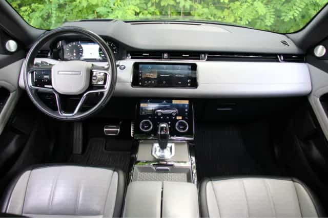 Land Rover Range Rover Evoque (2021) thumbnail 4