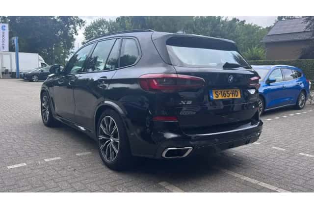 BMW X5 (2022) thumbnail 4