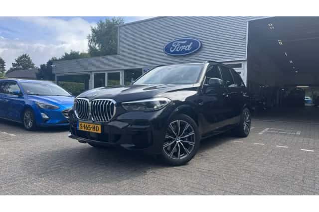 BMW X5 (2022) thumbnail 5