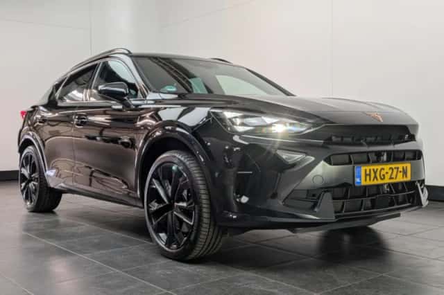 CUPRA Formentor (2025) thumbnail 3