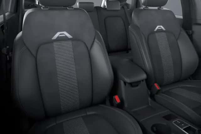 Ford Kuga (2026) thumbnail 4