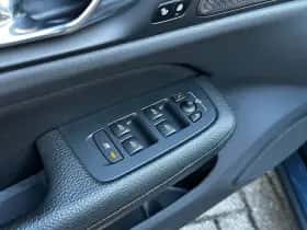 Volvo V60 (2021) thumbnail 11
