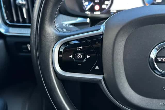 Volvo V60 (2021) thumbnail 14