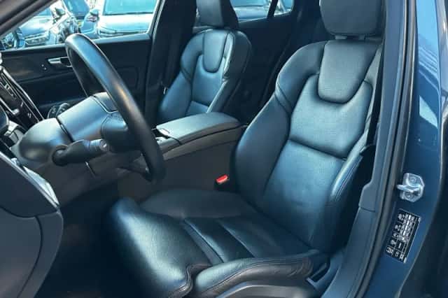 Volvo V60 (2021) thumbnail 26