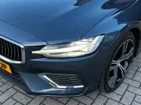 Volvo V60 (2021) thumbnail 32