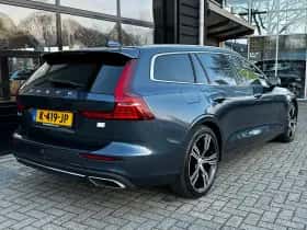 Volvo V60 (2021) thumbnail 6
