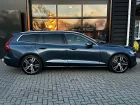 Volvo V60 (2021) thumbnail 7
