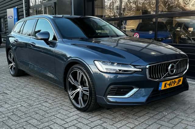 Volvo V60 (2021) thumbnail 8