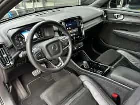 Volvo XC40 (2022) thumbnail 11