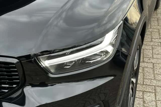 Volvo XC40 (2022) thumbnail 36