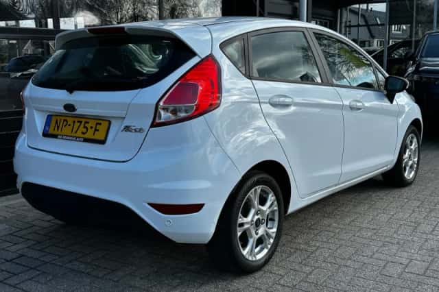 Ford Fiesta (2017) thumbnail 6