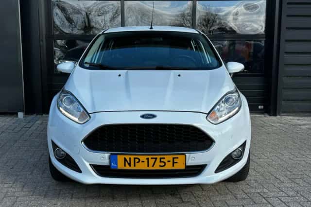 Ford Fiesta (2017) thumbnail 9
