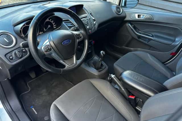 Ford Fiesta (2017) thumbnail 10
