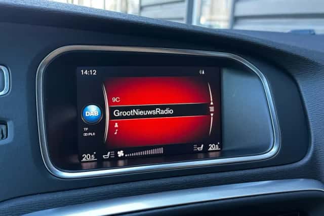Volvo V40 (2019) thumbnail 17