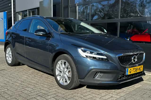 Volvo V40 (2019) thumbnail 8