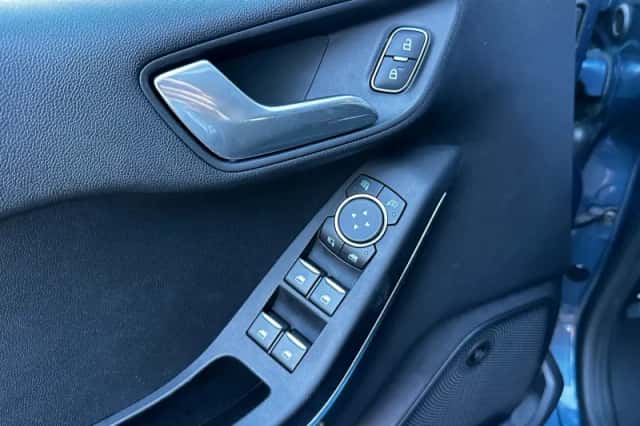 Ford Fiesta (2021) thumbnail 11