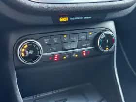 Ford Fiesta (2021) thumbnail 22