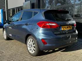 Ford Fiesta (2021) thumbnail 4
